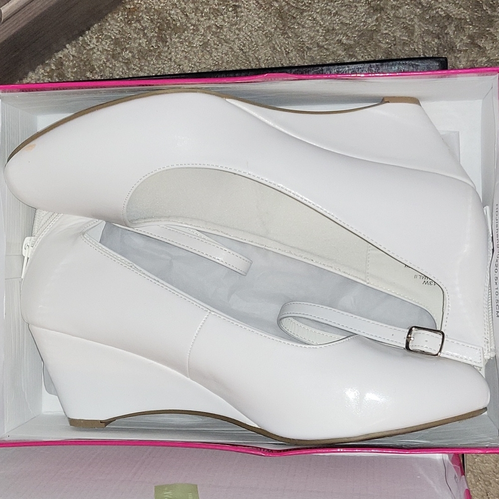 13W white wedge heel with Ankle strap